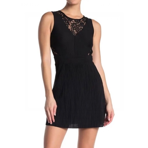 ALLSAINTS BLACK SLEEVELESS MINI DRESS - Picture 1 of 8